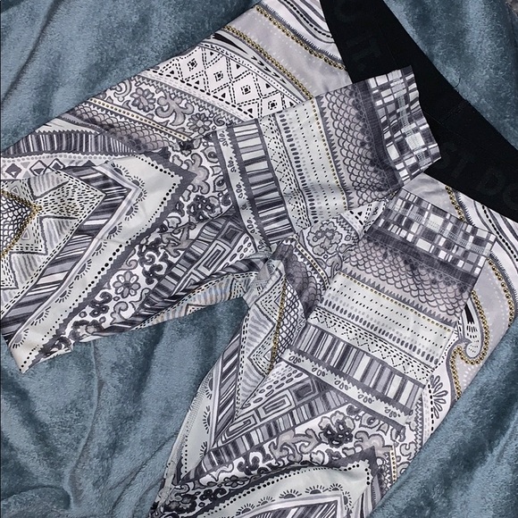 Nike dry fit leggings - Picture 3 of 5